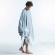 Toalla de playa/poncho gris con azul de 190 x 190 cm